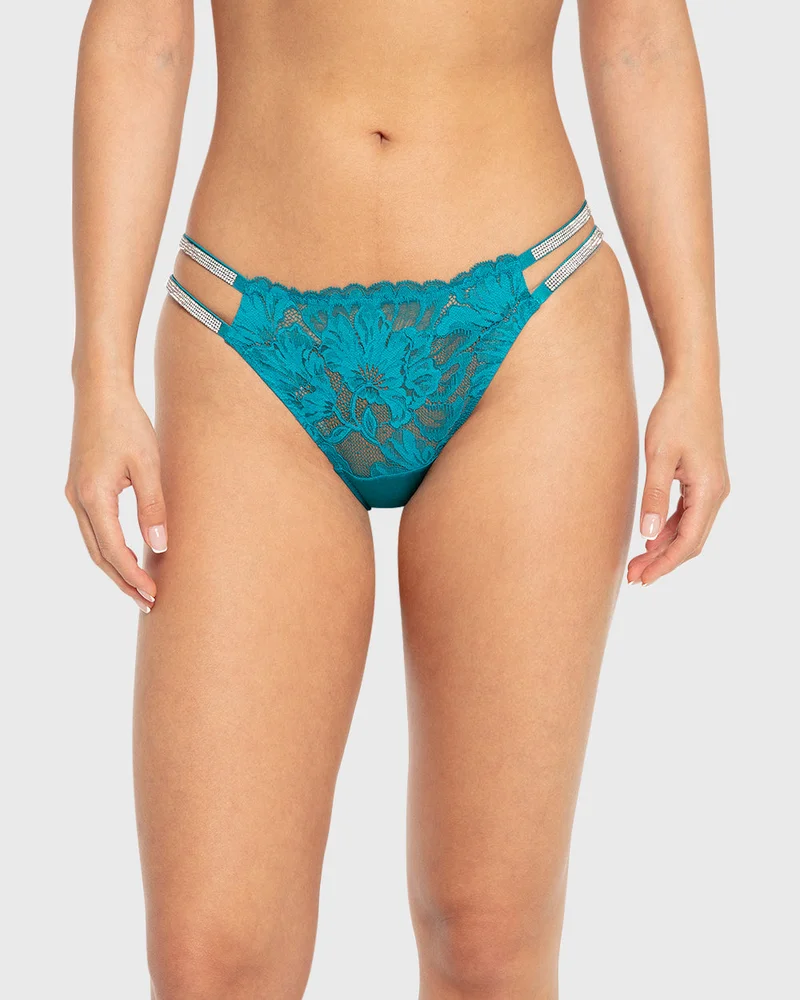 لا سينزا لانجيري لا سينزا ديفا دانتيل تشيكي